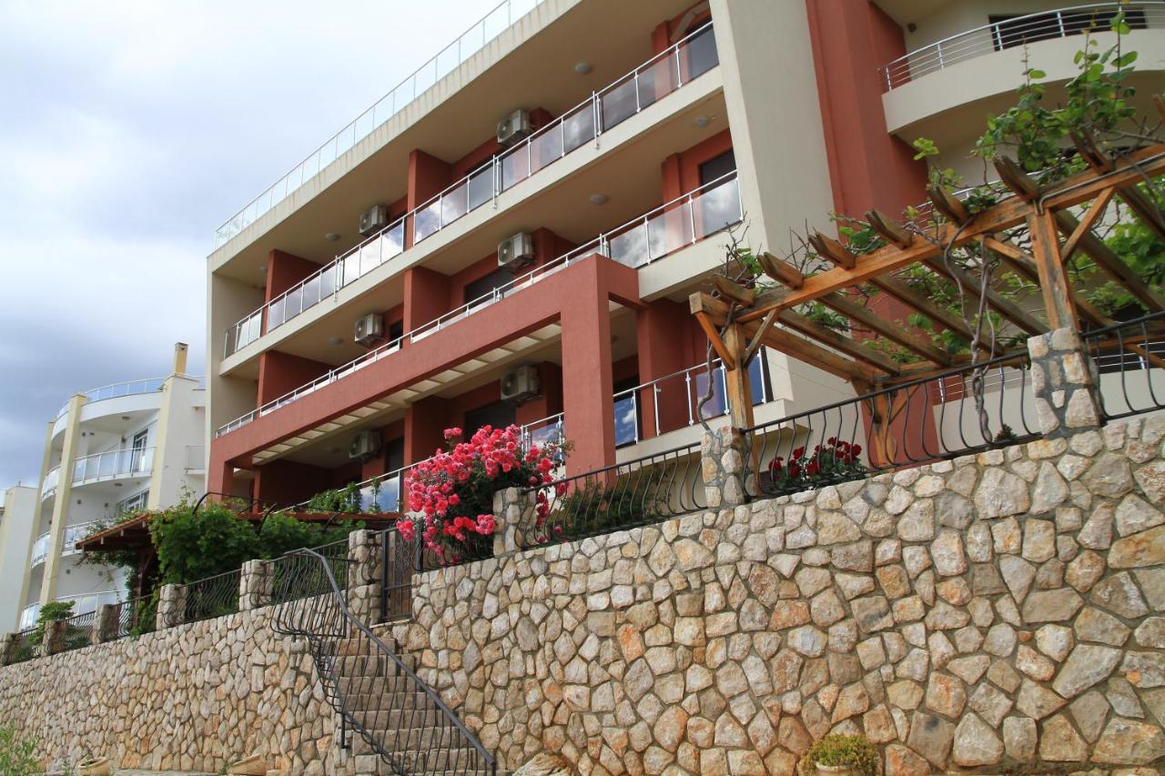 Bella Costa Apartment โดบราวอดา ภายนอก รูปภาพ